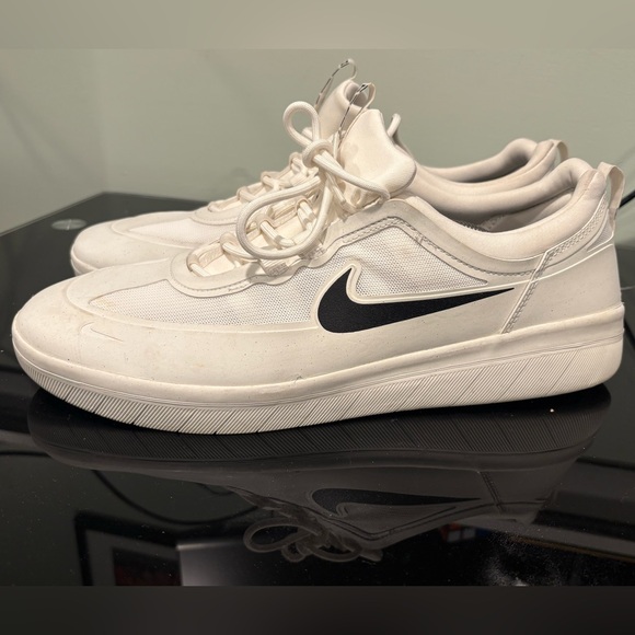 Nike SB Nyjah Free 2 shoes